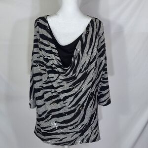 Elementz Black and Gray Top 2x